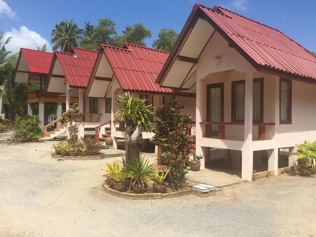 Phuphat Beach Resort Ханом Экстерьер фото